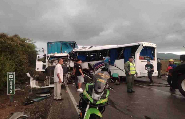 Autoridades-identifican-a-las-personas-fallecidas-y-lesionadas-tras-el-accidente-de-tránsito-en-Anzoátegui