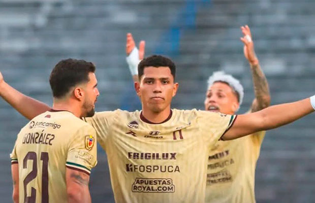 Carabobo y Puerto Cabello jugarán la final del Torneo Apertura de Venezuela