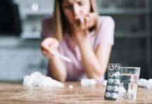 ¿Cómo diferenciar una alergia a un medicamento de un efecto adverso?