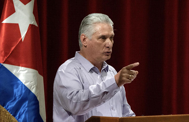 Cuba-aprueba-en-tiempo-récord