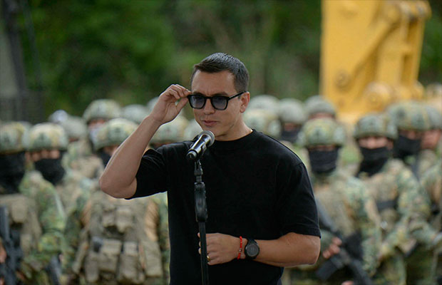 Daniel-Noboa-permite-despliegue-de-militares