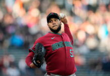 Eduardo Rodríguez: noveno lanzador venezolano con 100 victorias en MLB