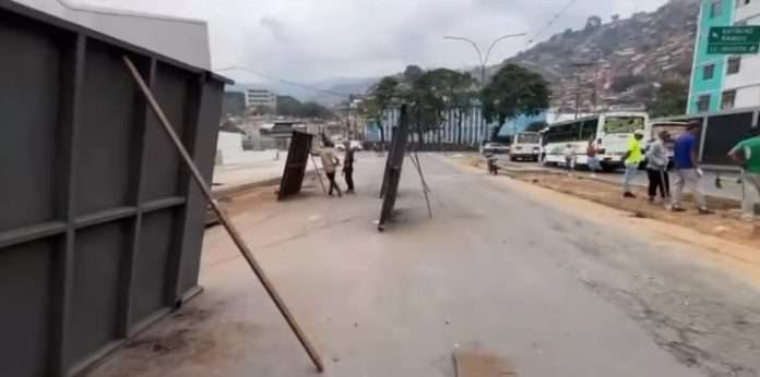 Ejecutan segunda fase de construcción del bulevar Oscar D’León en Antímano