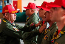 FANB gradúa nueva promoción de pilotos militares en 12° aniversario del CEA