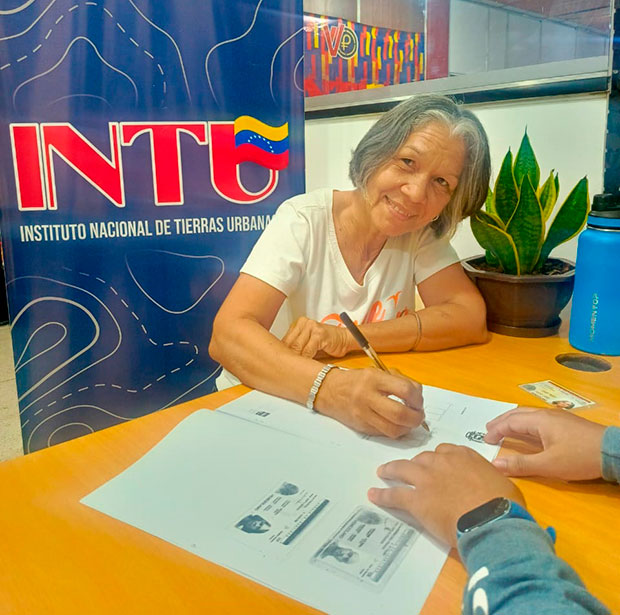 INTU-Aragua-realizó-firma-de