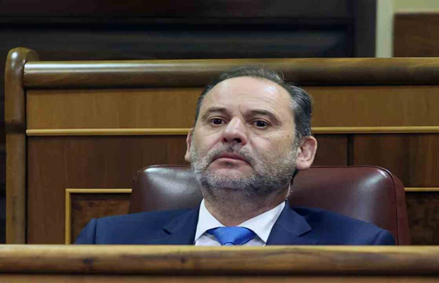 Justicia española condena a exministro del gobierno de Sánchez a 24 años de cárcel