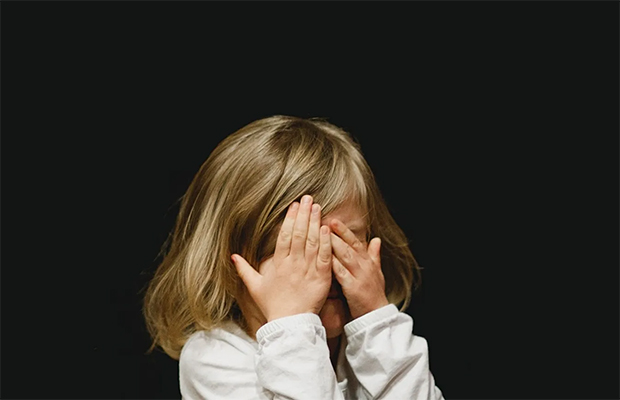La UE alcanza un acuerdo provisional para endurecer las penas por abuso sexual infantil
