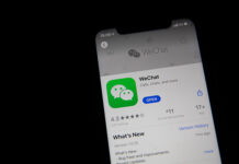 La aplicación china de mensajería WeChat comienza a probar un asistente de IA