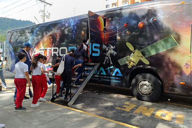 Mincyt-llevará-jornadas-de-astronomía-y-tecnología