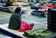 Personas en situación vulnerable reciben refugio en Uruguay