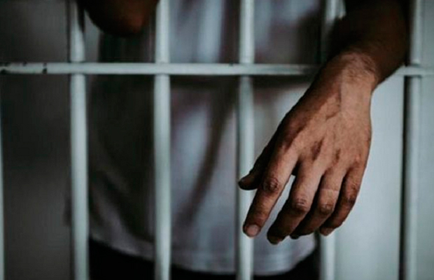 Sujeto en estado de ebriedad mató a golpes a su hi
