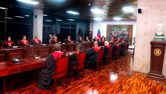 TSJ-prorroga-por-60-días-decreto-de-emergencia-económica