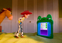 ‘Toy Story 5’ sigue liderando la taquilla y ‘Supergirl’ tiene un comienzo flojo