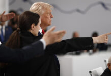 Trump dice que el texto del acuerdo con Irán «no es definitivo» y puede haber «más bombas»