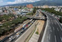 Anuncian restitución del paso en autopista Valle-Coche