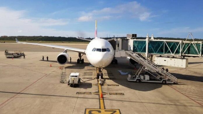 Alav Aeropuerto de Maiquetía podría reabrir a mediados de agosto
