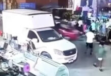 Atropella a 15 personas en una cafetería en Egipto mientras aprendía a conducir