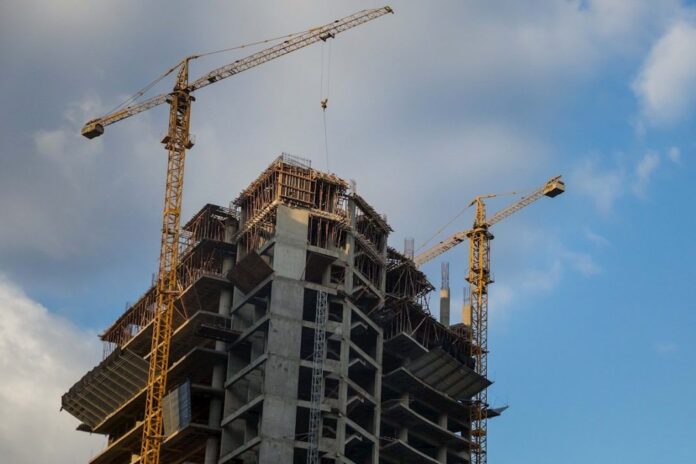 Cámara Bolivariana de Construcción activa alianza para el renacer de La Guaira