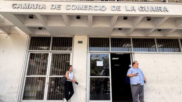 Cámara de Comercio de La Guaira urge al Seniat frenar cobro de impuestos tras sismos