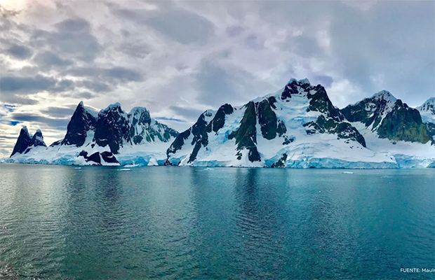 Científicos chilenos investigan por primera vez la contaminación lumínica en la Antártica