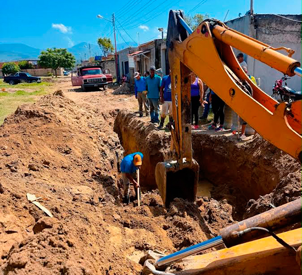 Construyen-redes-de-aguas-servidas-en-dos-comunidades