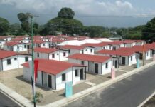 Delcy Rodríguez convoca a empresas nacionales y extranjeras a construcción «agresiva» de casas