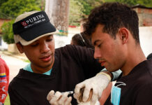 Despliegan operativo de atención veterinaria en Ocumare de la Costa
