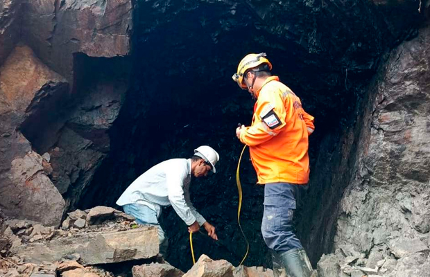 En-Táchira-evalúan-incendio-subterráneo-por-veta-de-carbón-en-La-Lomita