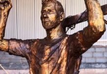 Escultura de Messi hecha por Josué Benjamín se convierte en ayuda para afectados de La Guaira