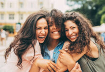 Estos son los beneficios para la salud de tener amigos