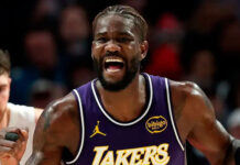 Los Lakers envían a Deandre Ayton a los Wizards