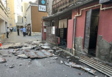 Macron expresa a Japón la «profunda solidaridad» de Francia por las víctimas del terremoto