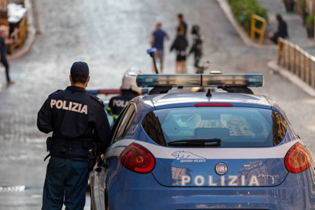 Más de 500 personas detenidas en Italia en operación para combatir la delincuencia juvenil