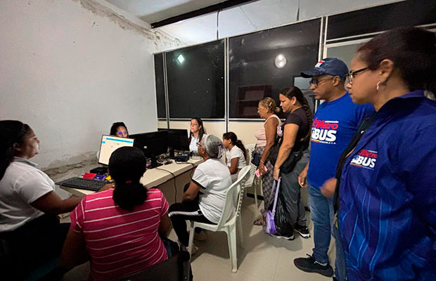 Más-de-600-revengueños-adquirieron