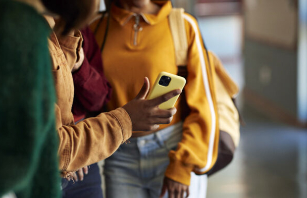 México abre debate sobre regulación de uso de redes e IA