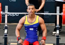 Paratleta Andrés Díaz dedica medalla dorada en halterofilia al pueblo venezolano
