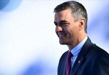 Pedro Sánchez: «¡Somos campeones del mundo! ¡Enorme nuestra Selección!»