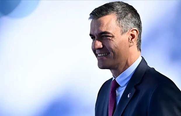 Pedro Sánchez «¡Somos campeones del mundo! ¡Enorme nuestra Selección!»