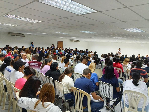 Todo-un-éxito-formación-de-voluntarios-de-primeros-auxilios-psicológicos-en-Ribas