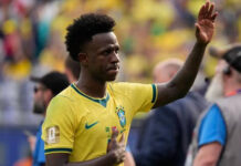Vinícius se dice frustrado y pide perdón por la actuación de Brasil en el Mundial