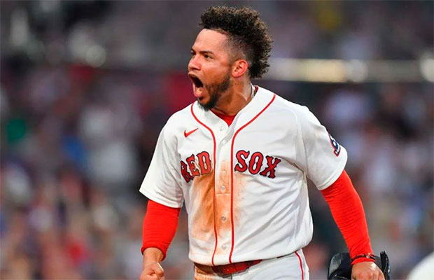 Wilson-Contreras-sustituye