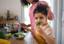 6 formas respaldadas por la ciencia para hacer que los niños coman verduras