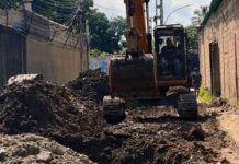 Avanza sustitución de 108 metros de colector de aguas servidas en Esteban Liendo