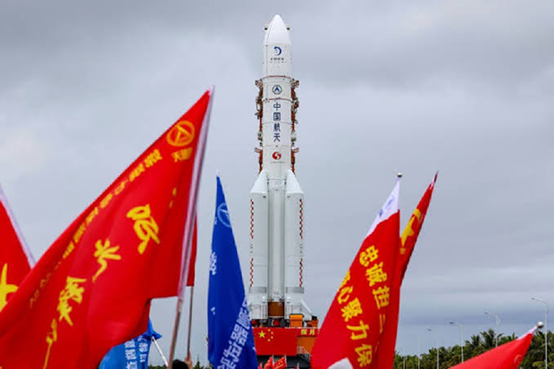 China aplaza el lanzamiento de la Chang'e-7, su misión al polo sur lunar
