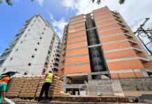 Continúa entrega de materiales de construcción a los sectores de Maracay afectados por sismos