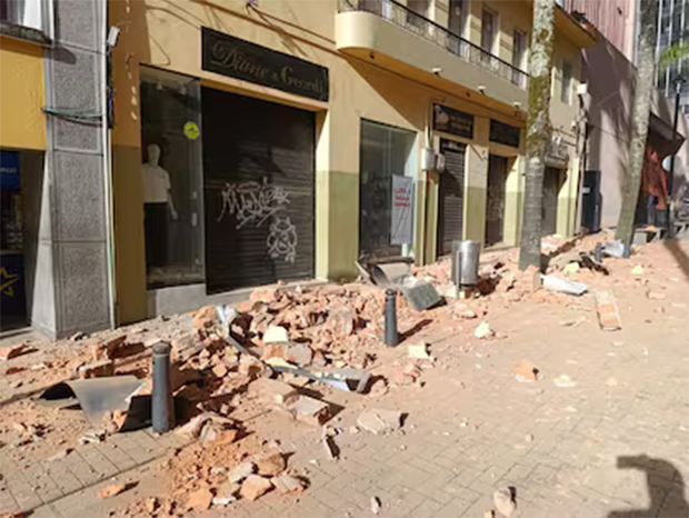 De la Espriella convoca un comité de emergencia para atender daños causados por terremoto