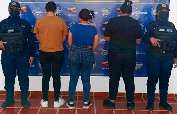 Detenidas-tres-ciudadanas-por-riñas-y-resistencia-a-la-autoridad-en-Falcón