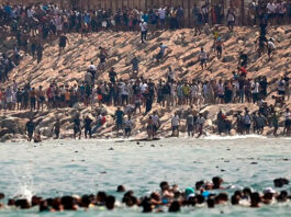 Gobierno español asegura que han vuelto 70.000 de las 72.000 personas que llegaron a Ceuta