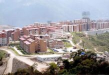 Inician trabajos de reconstrucción de los edificios en Ciudad Caribia
