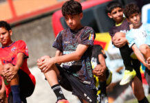 Más de 250 niños participaron en clínica deportiva de fútbol campo en el municipio Sucre